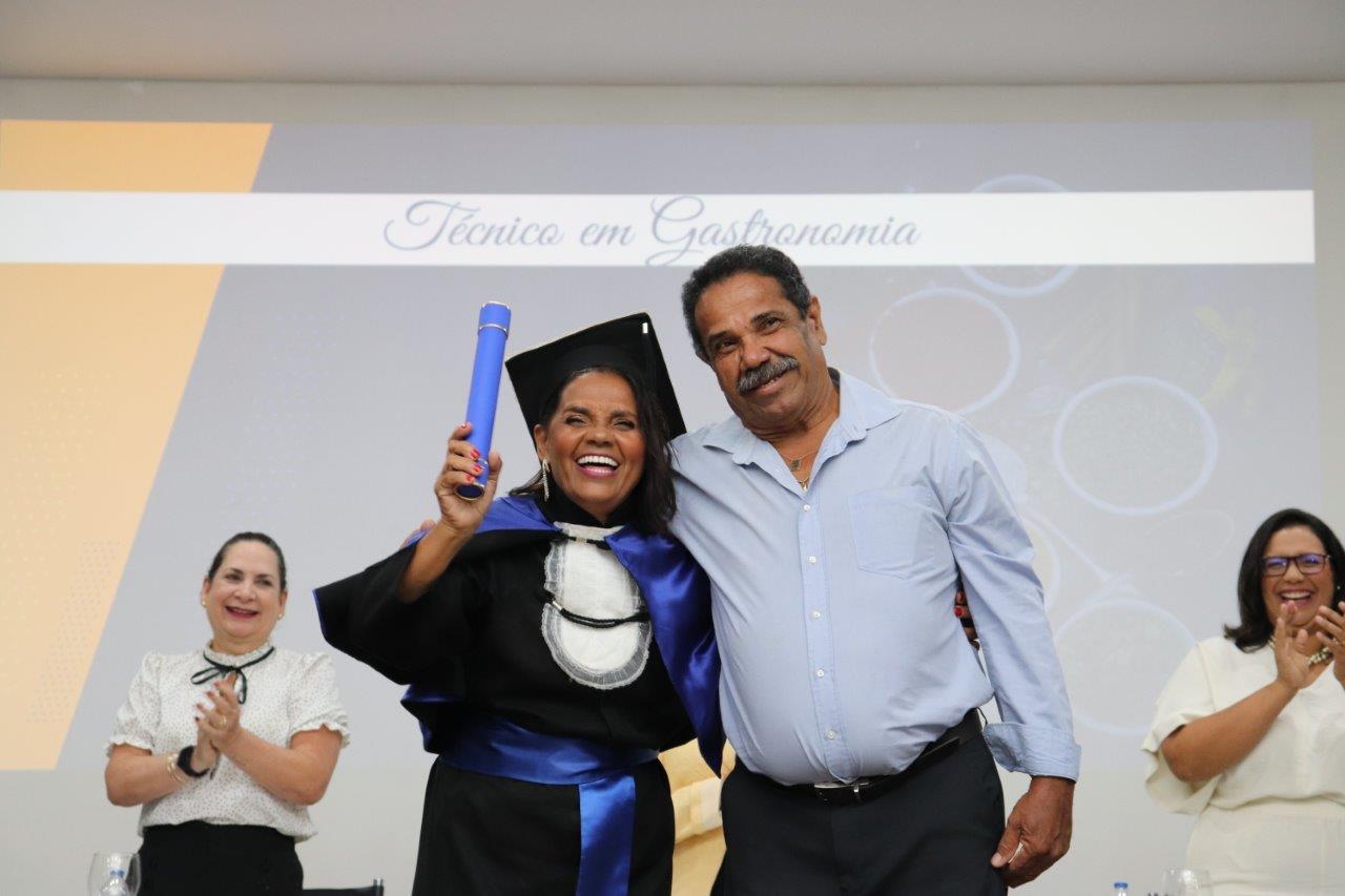 Senac Alagoas promove primeira formatura do curso Técnico em Gastronomia
