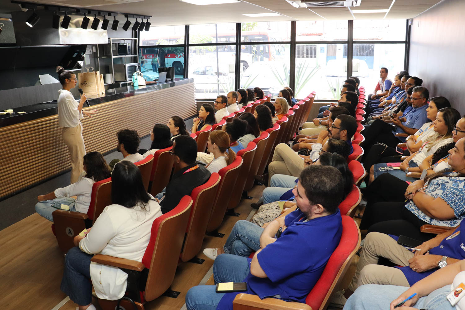 Colaboradores do Senac aproveitam ação exclusiva sobre Janeiro Branco