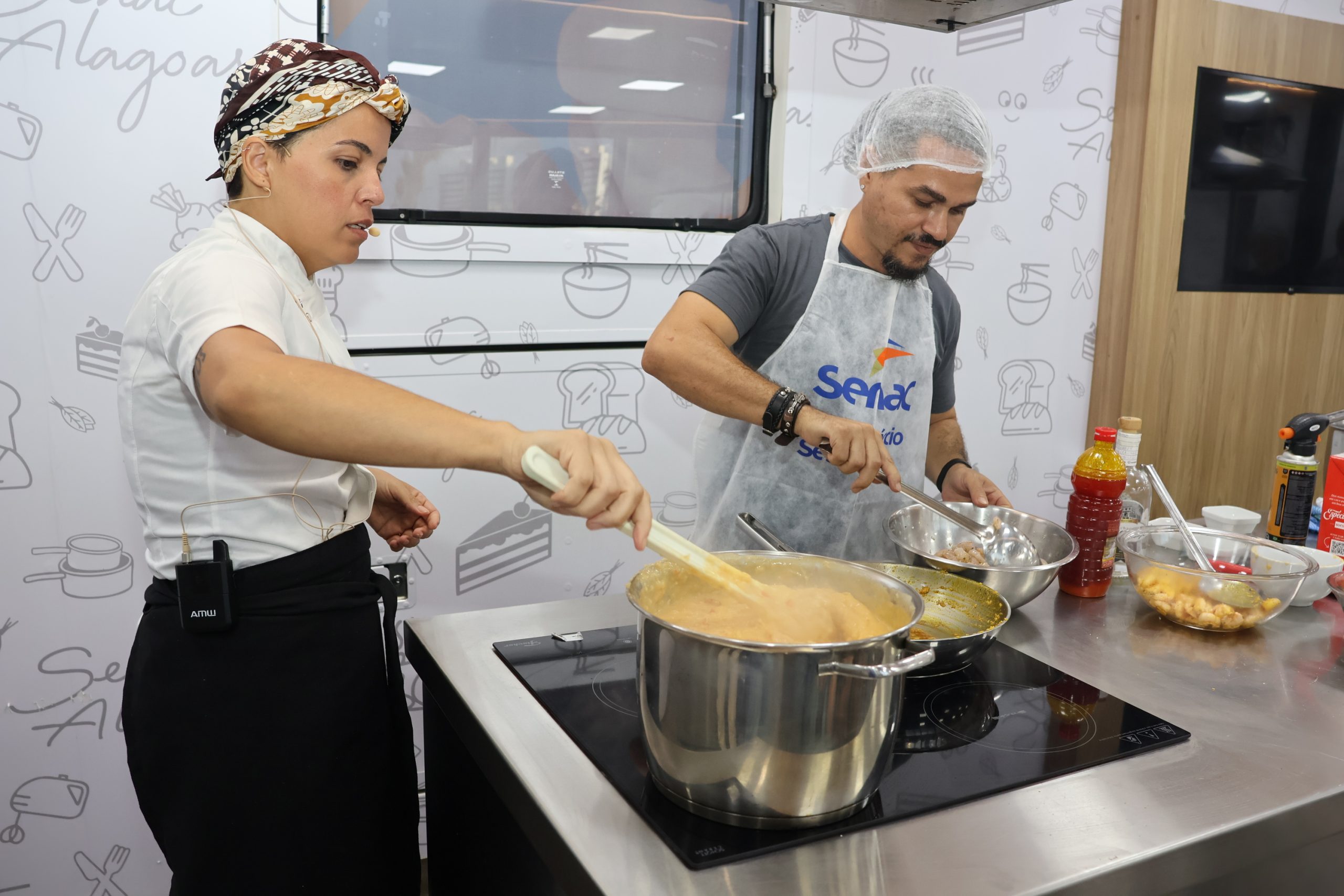 ArtNor: Senac Alagoas leva oficinas gastronômicas ao maior evento de artesanato autoral do estado